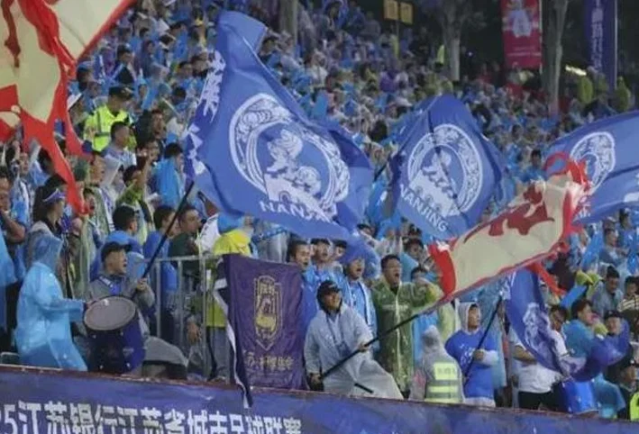 喜力啤酒连夜给苏超打钱，中超的脸都绿了相关图二