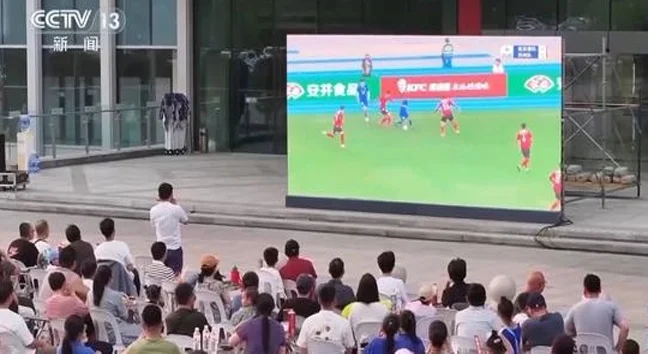 场内场外一样热闹！看“苏超”如何玩转“搭子经济”相关图二
