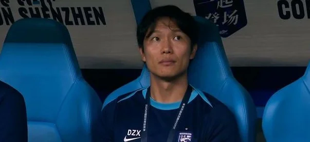 2-1，三镇逆转保级6分战，排名连超两队升至第9，邓卓翔战术务实
