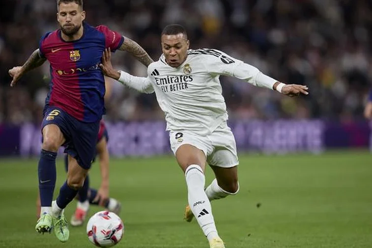 大巴黎登顶！FIFA最新俱乐部排名，巴萨稳居前三，皇马仅第七相关图六