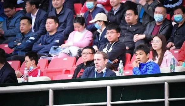 U20国足主帅久尔杰维奇临时执掌国足，东亚杯将成关键“资格考”相关图三