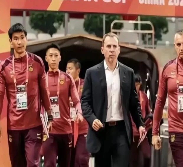 韩媒：中国队请里皮也没能进世界杯，需从教练之外寻找原因相关图二