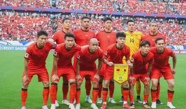 身价暴涨！1200万！台州培养的18岁小将，刷新中国球员历史相关图五