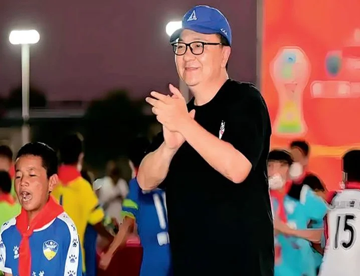 董路称将成立足球小将俱乐部，8年冲超，加盟球员需满足一个条件相关图五